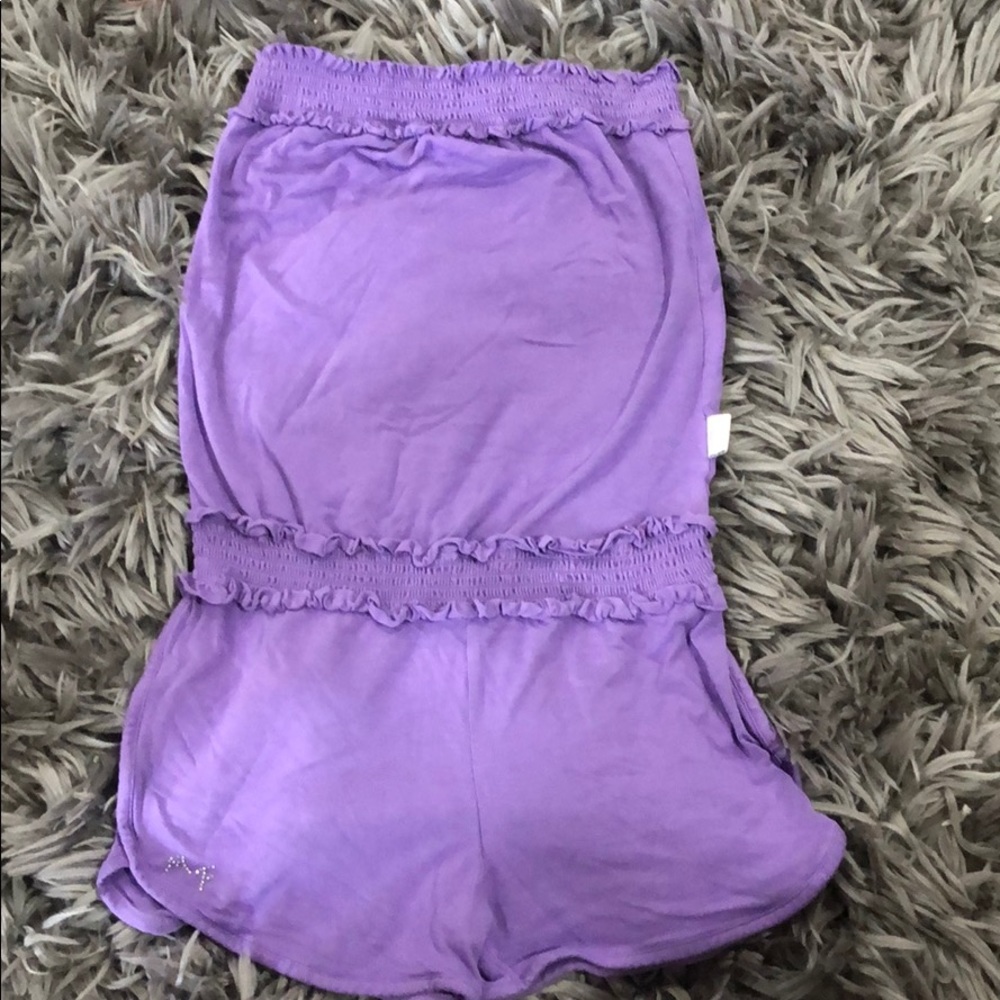 Cute romper🌸☘️